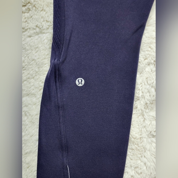 Lululemon Fast as Fleece Tight 28” Size 8 Midnight Navy Legging Active Run Lined - Picture 8 of 16